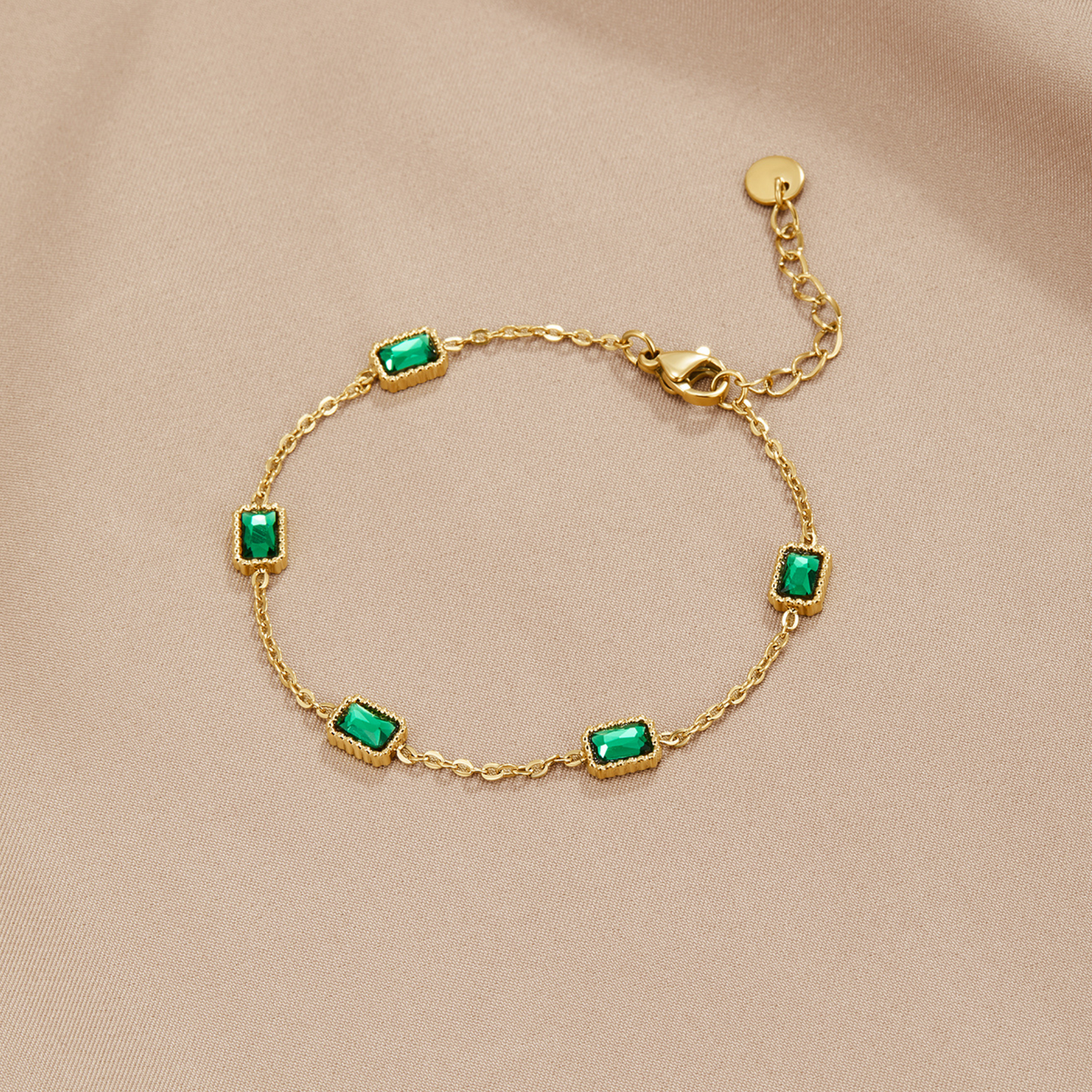 Trinity Emerald Armbånd