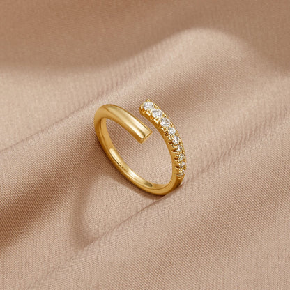 Arya Guld & Krystal Wrap Ring