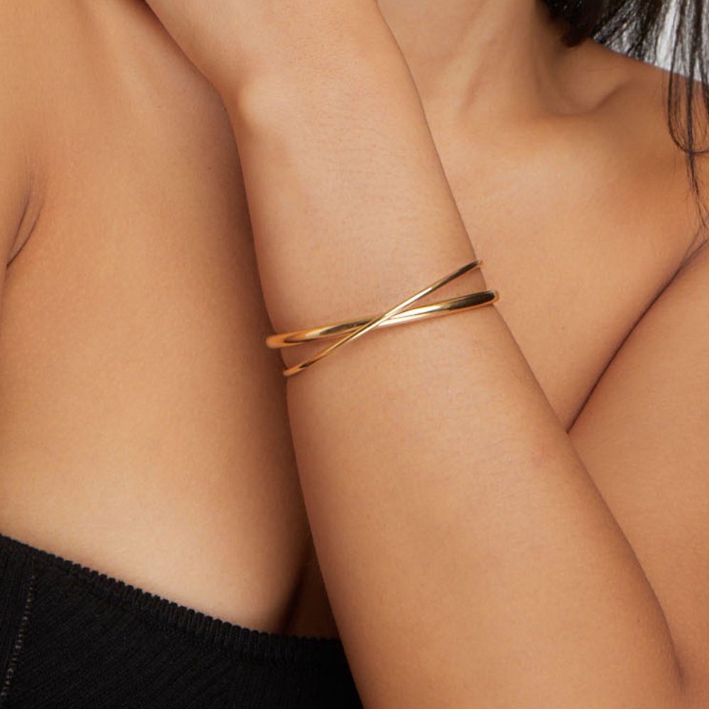Eva Gold Twist Armbånd