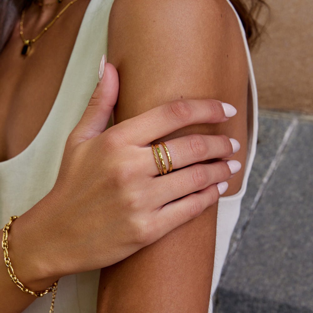 Hella Gold Stable Ring