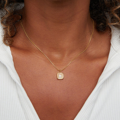 Riva Moonstone Pendant Halskæde