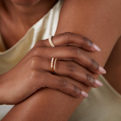 “Wrap Me” Perle & Krystal Ring