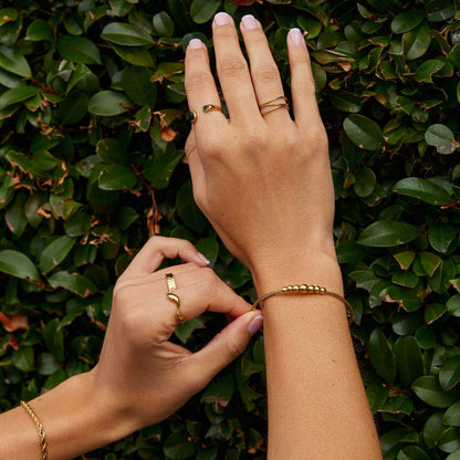 Yuri Gold Perle Bangle